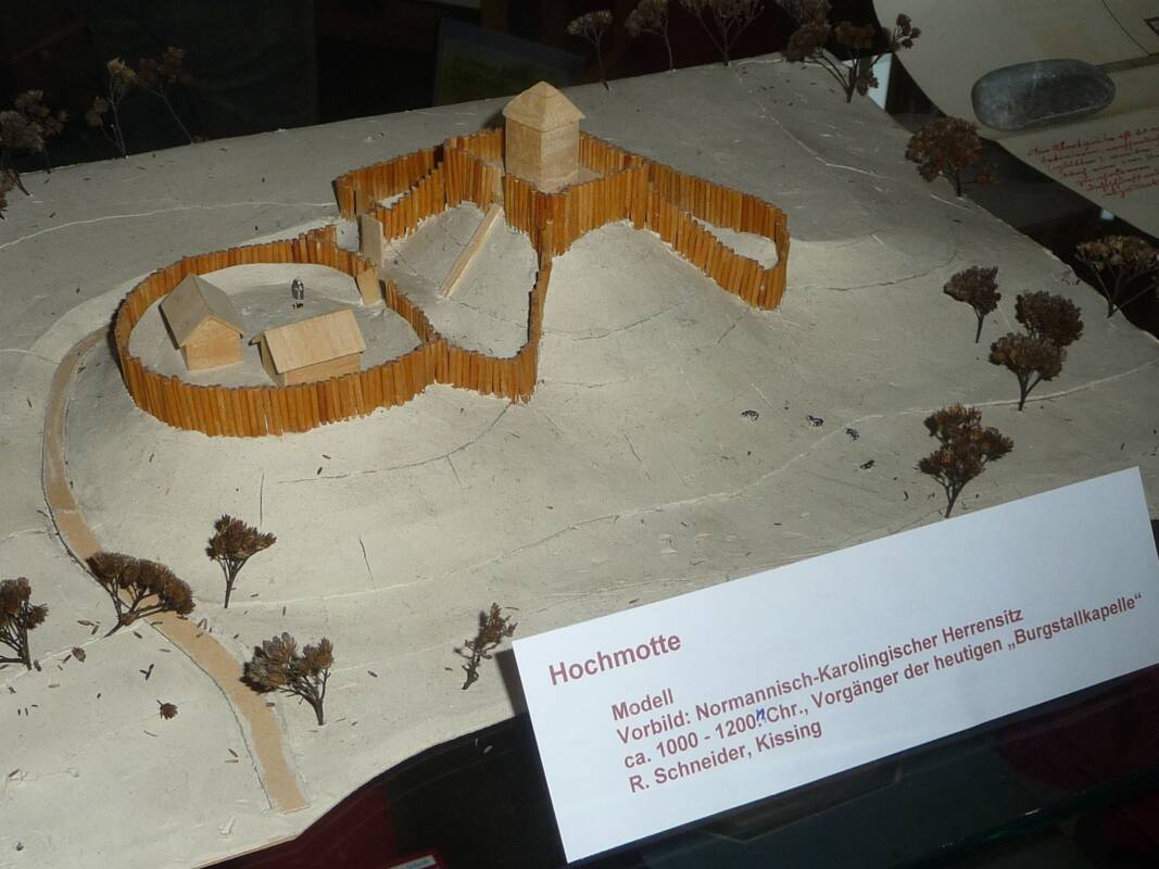 Normannisch-Karolingischer Herrensitz