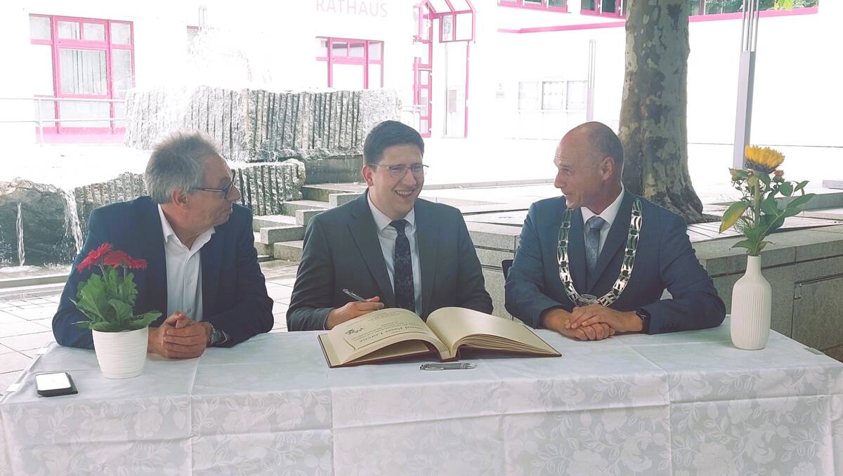 Foto Besuch ungarischer Konsul